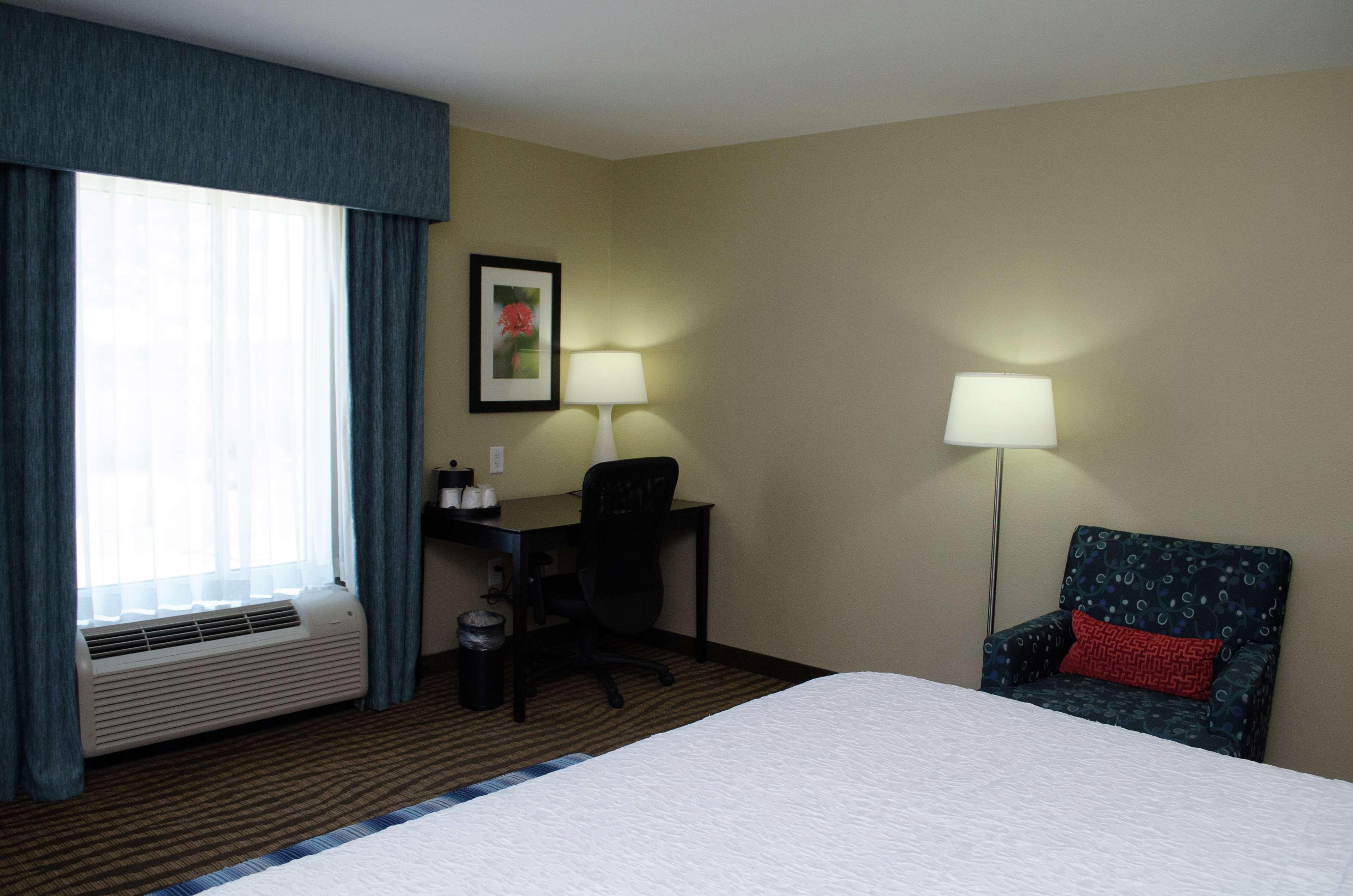 Hampton Inn Thomson Exterior foto